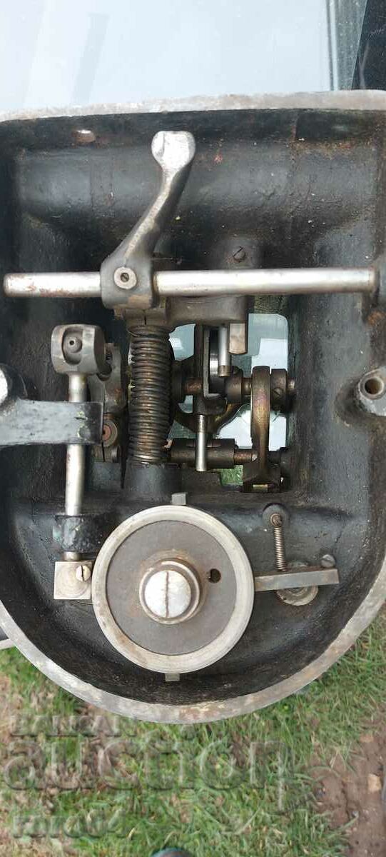 SEWING MACHINE - WORKING - 7 SEWING MACHINE - WORKING - 7