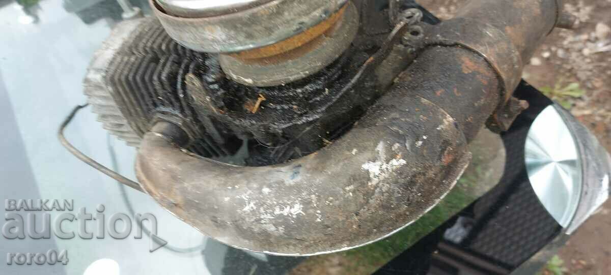 ENGINE - PEDAL - RUNNING - 5 ENGINE - PEDAL - RUNNING - 5