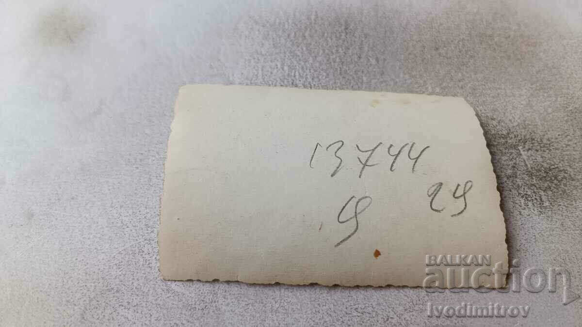 Photo Sofia A woman and three little girls on a walk with price 2.45 BGN | € 1.25 Photo Sofia A woman and three little girls on a walk with price 2.45 BGN | € 1.25