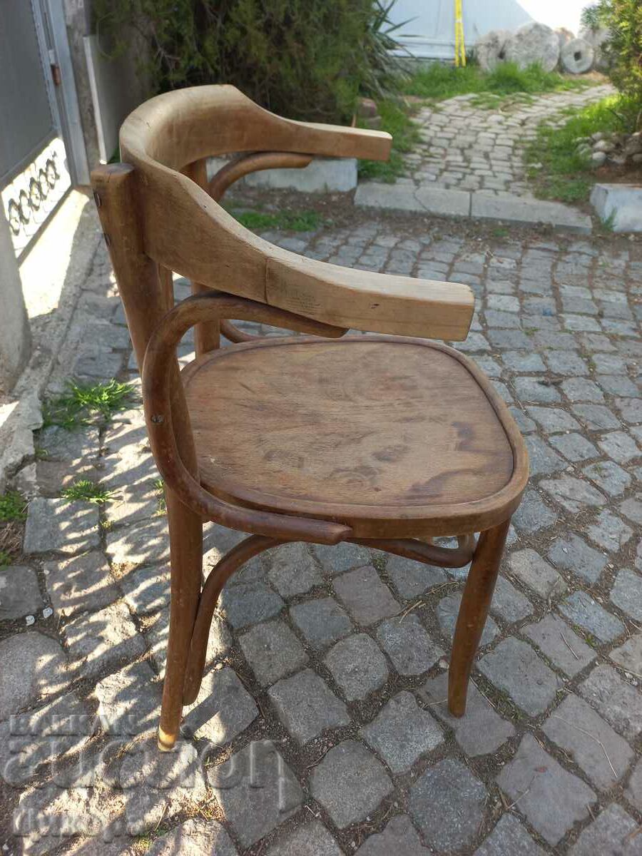 Auction OLD VIENNA CHAIR Auction OLD VIENNA CHAIR