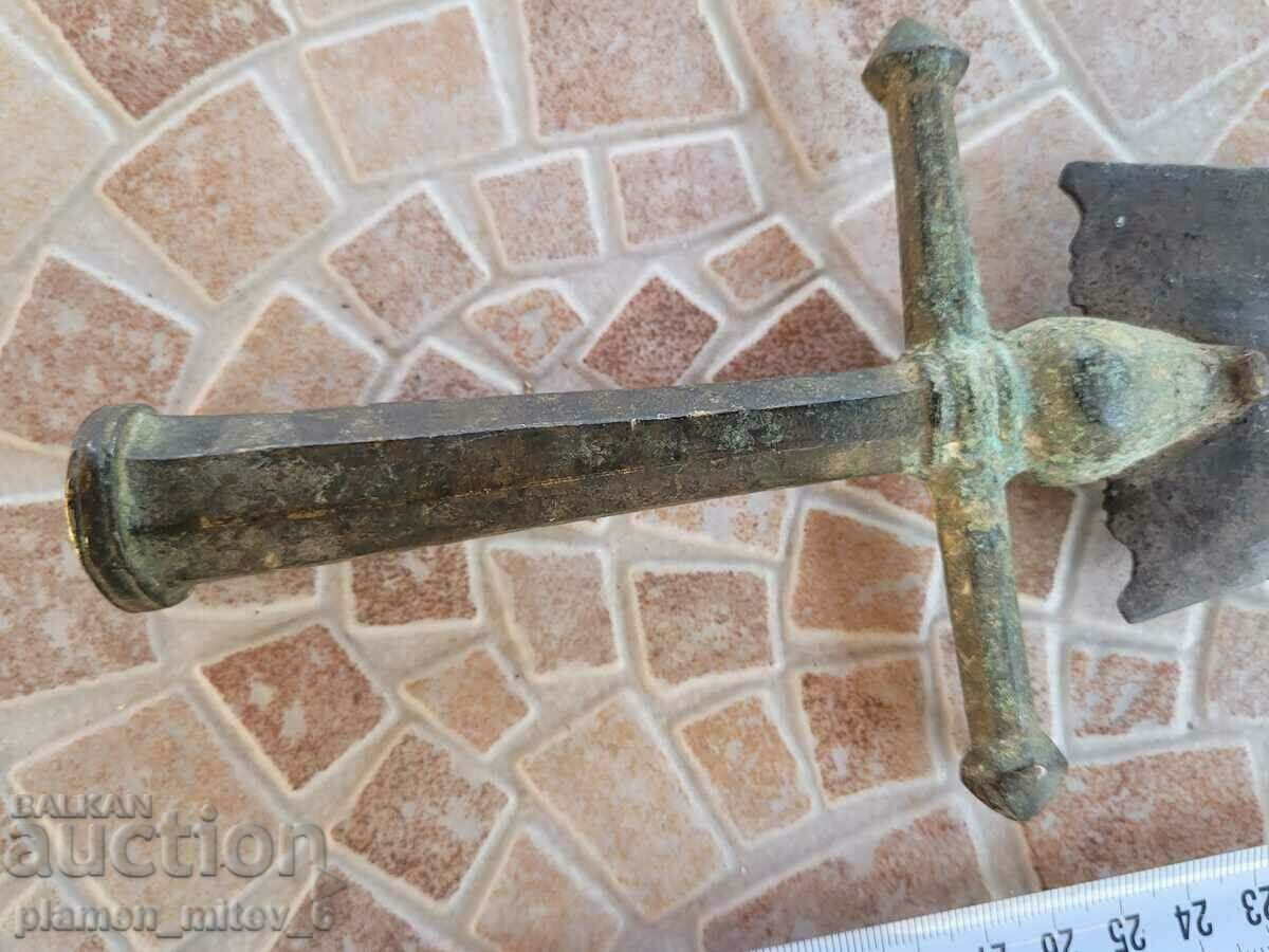 Delivery of dagger, dagger, knife Delivery of dagger, dagger, knife