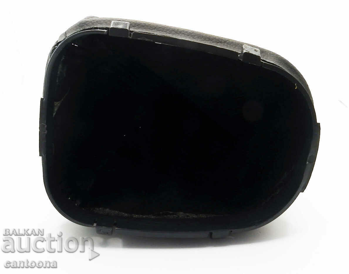 Δημοπρασία Δερμάτινη μπάλα με μανίκι λεβιέ ταχυτήτων για MERCEDES W203 CLA Δημοπρασία Δερμάτινη μπάλα με μανίκι λεβιέ ταχυτήτων για MERCEDES W203 CLA