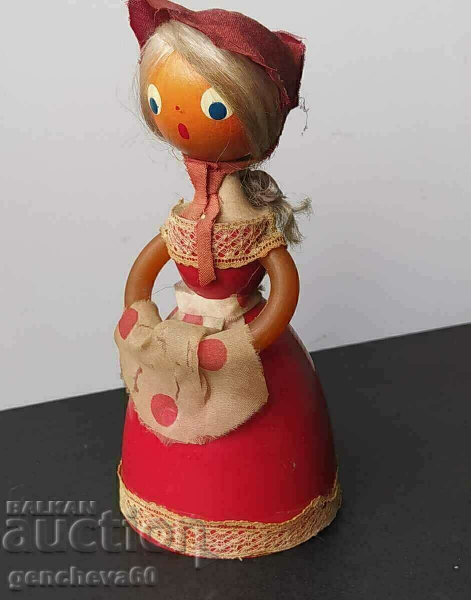Delivery of Old USSR souvenir wooden doll Delivery of Old USSR souvenir wooden doll