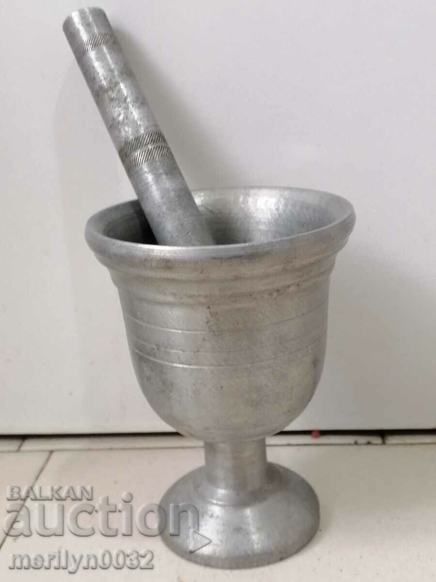 Auction Old white metal mortar, pestle, mortar Auction Old white metal mortar, pestle, mortar