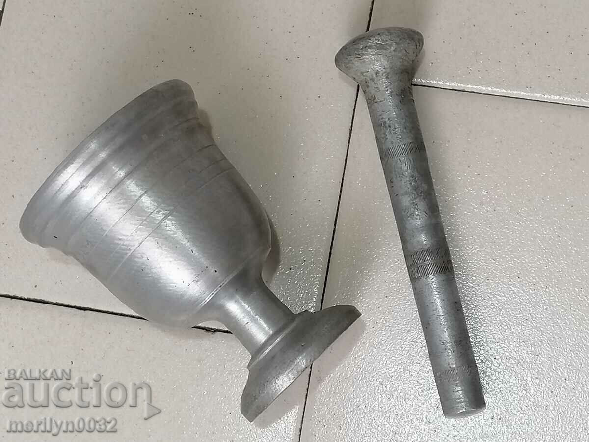 Old white metal mortar, pestle, mortar - 5 Old white metal mortar, pestle, mortar - 5