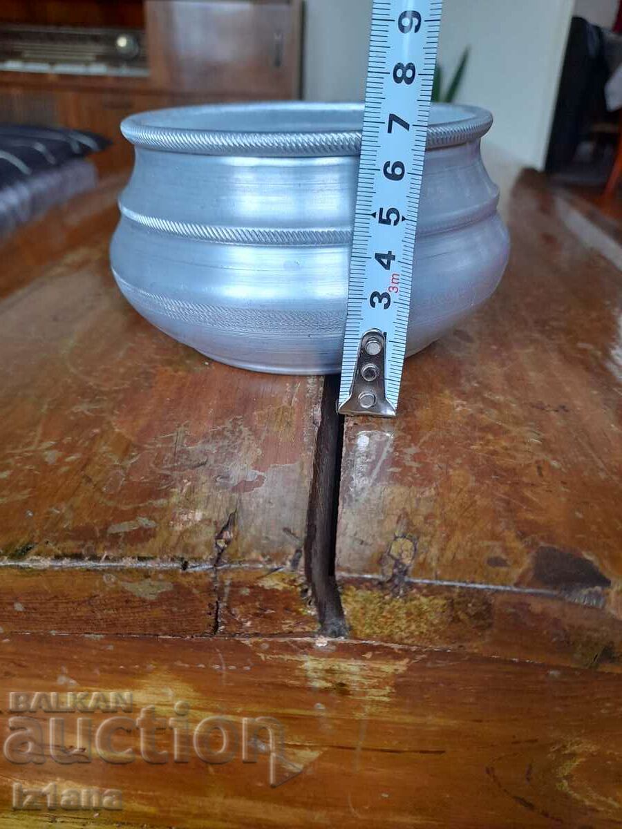 Παλιό κουτί αλουμινίου - 5 Παλιό κουτί αλουμινίου - 5