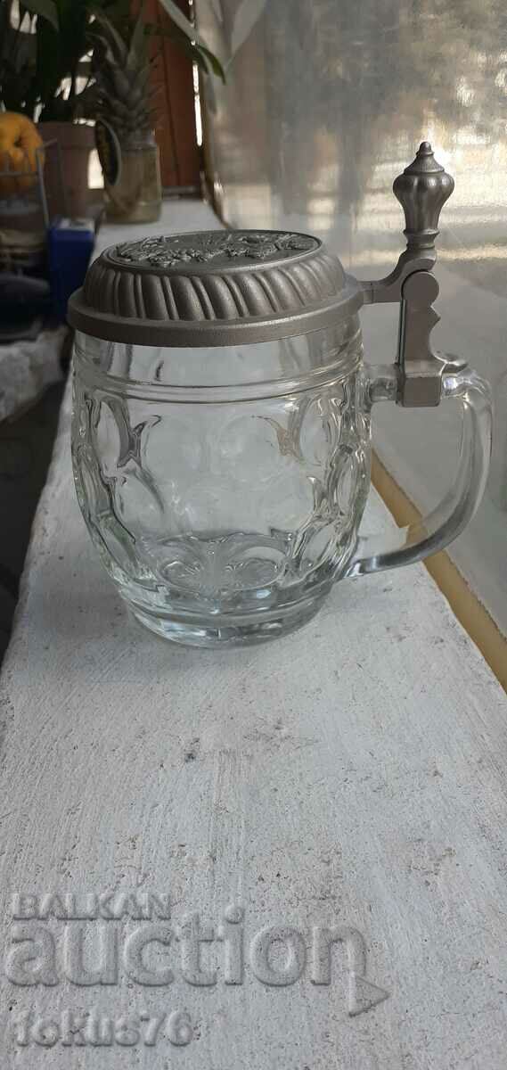 Delivery of German beer mug Delivery of German beer mug