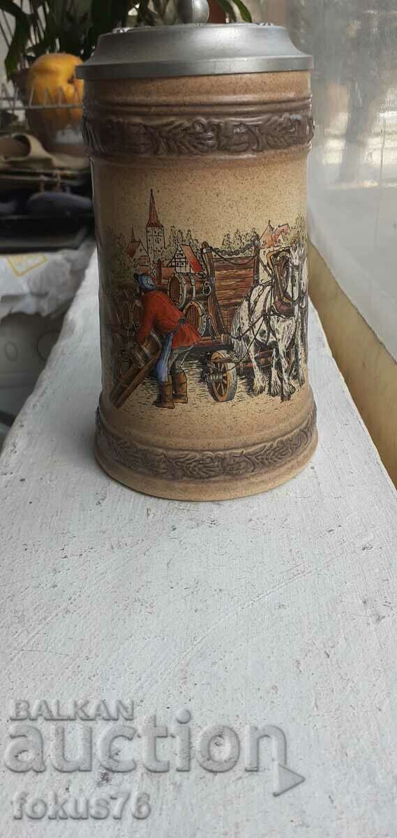 Auction Collectible German beer mug with lid Auction Collectible German beer mug with lid
