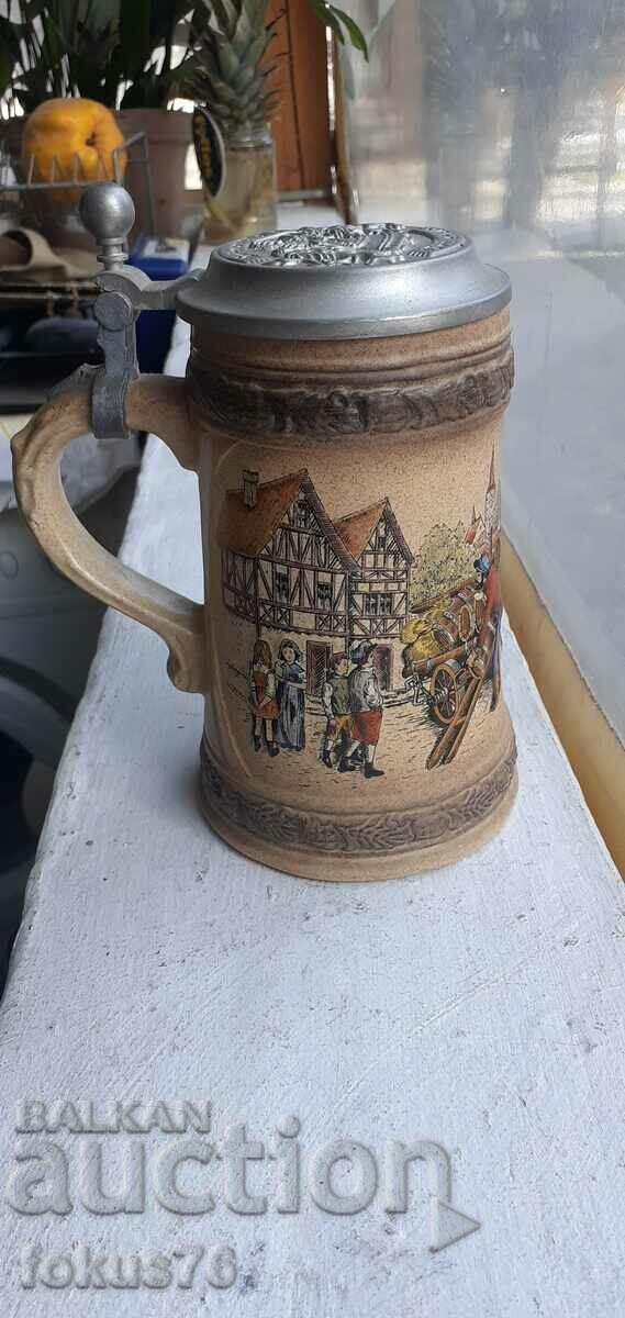 Cană de bere germană de colecție cu capac