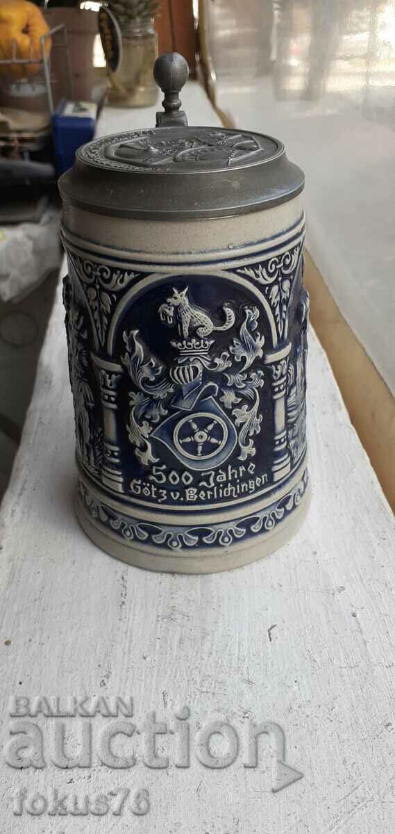 Collectible German beer mug with lid marking with price 65.00 BGN | € 33.23 Collectible German beer mug with lid marking with price 65.00 BGN | € 33.23