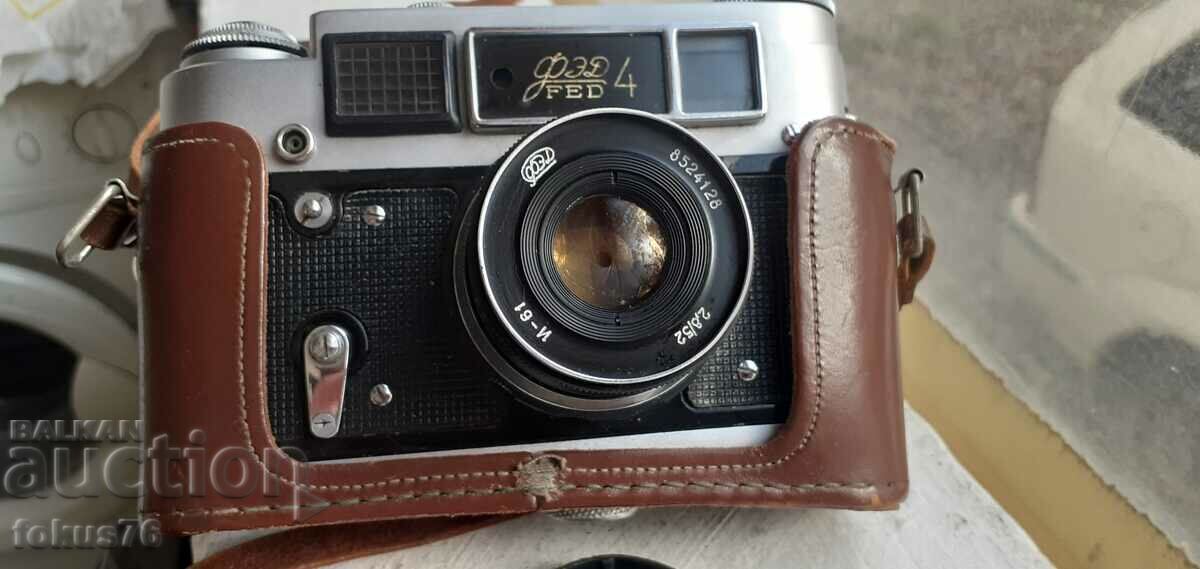 Παλιά μηχανική σοβιετική κάμερα Fed 4 με δερμάτινη θήκη με τιμή 59.00 BGN | € 30.17 Παλιά μηχανική σοβιετική κάμερα Fed 4 με δερμάτινη θήκη με τιμή 59.00 BGN | € 30.17