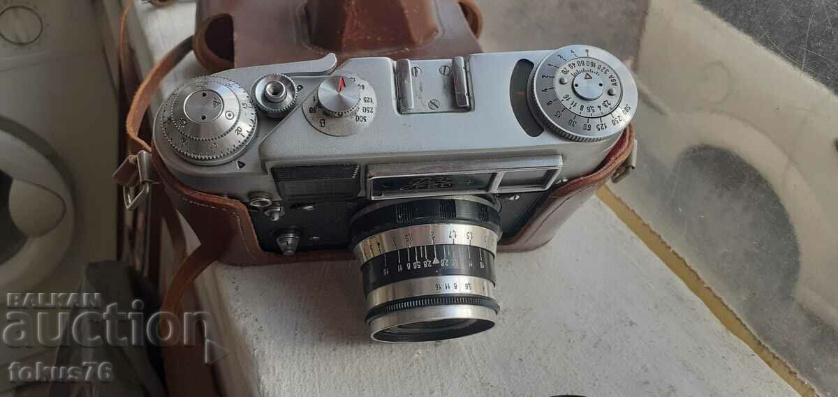 Δημοπρασία Παλιά μηχανική σοβιετική κάμερα Fed 4 με δερμάτινη θήκη Δημοπρασία Παλιά μηχανική σοβιετική κάμερα Fed 4 με δερμάτινη θήκη