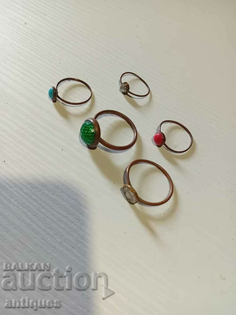 Auction Vintage rings Auction Vintage rings