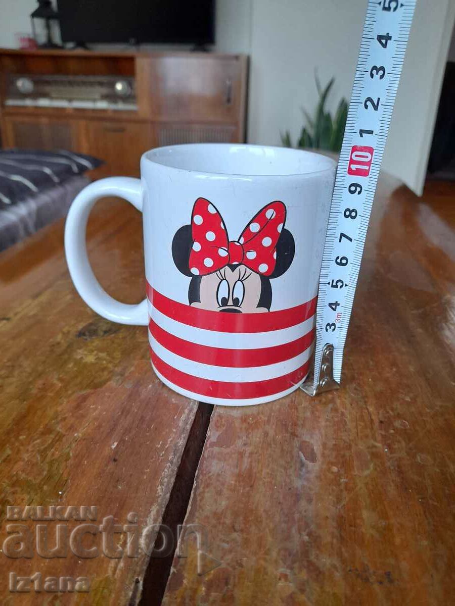 Auction Minnie Mouse mug Auction Minnie Mouse mug