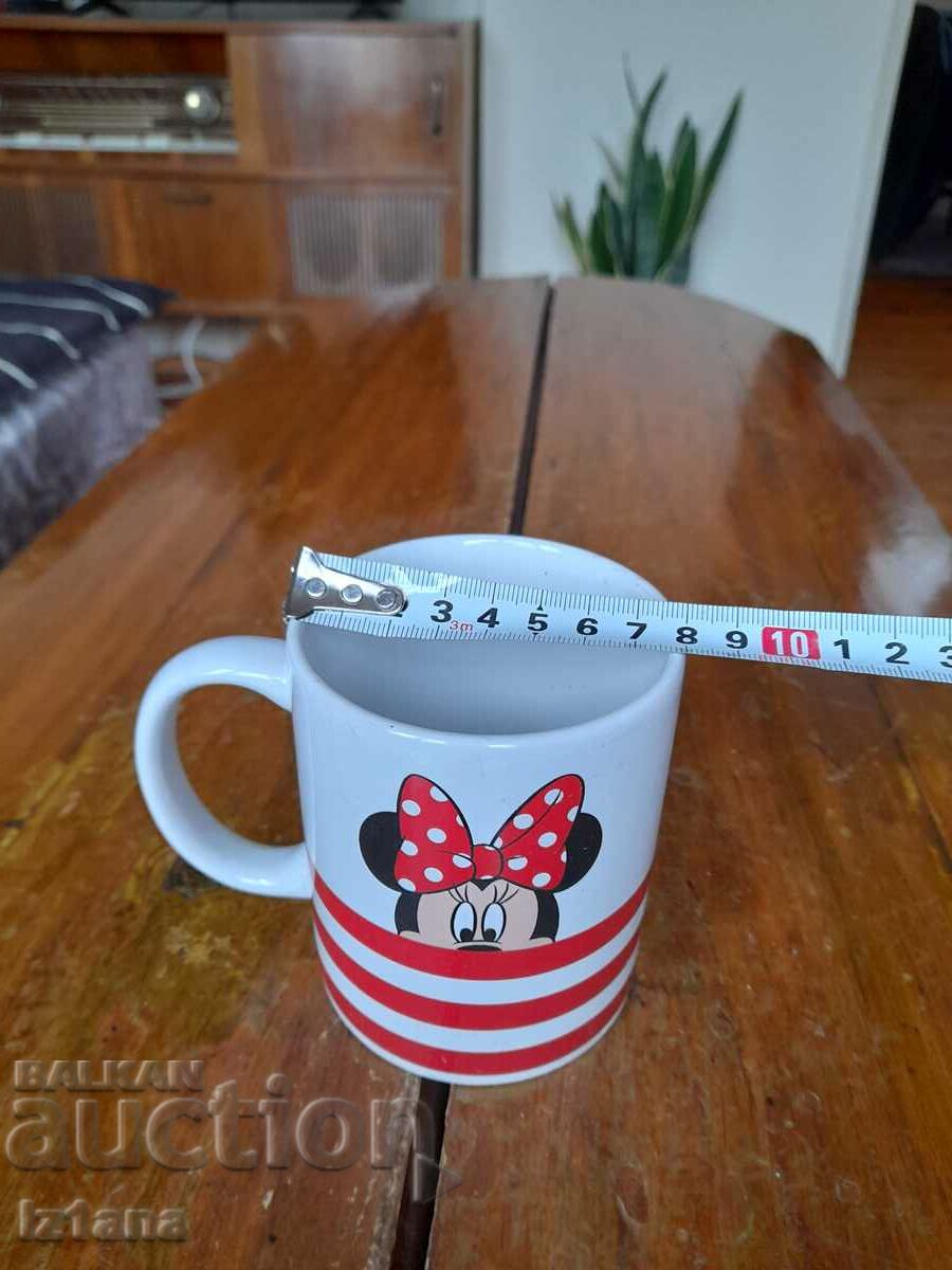 Delivery of Minnie Mouse mug Delivery of Minnie Mouse mug