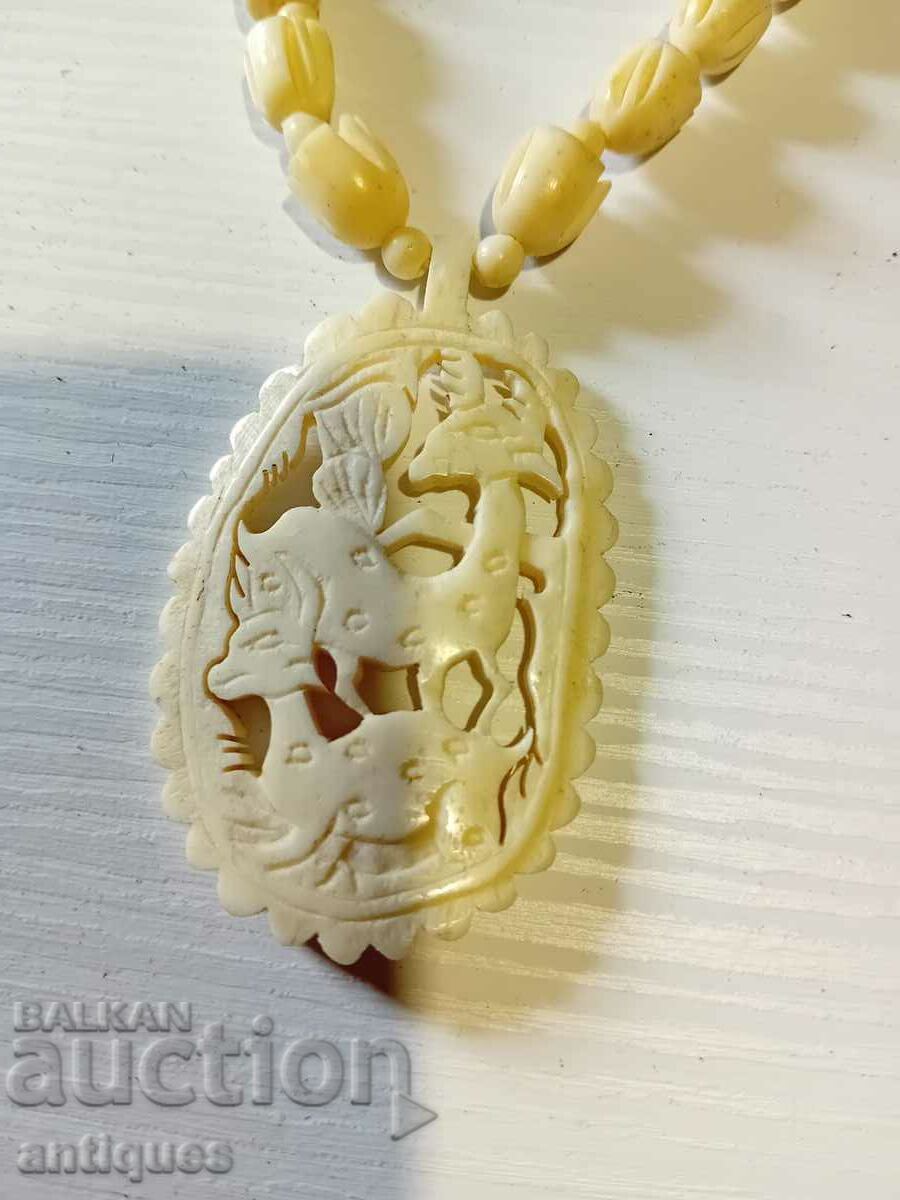 Old bone necklace with price 59.99 BGN | € 30.67 Old bone necklace with price 59.99 BGN | € 30.67