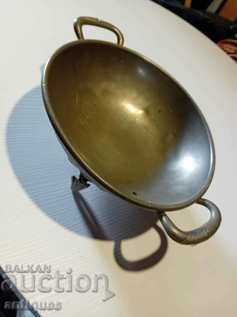 Auction Antique fruit bowl Auction Antique fruit bowl