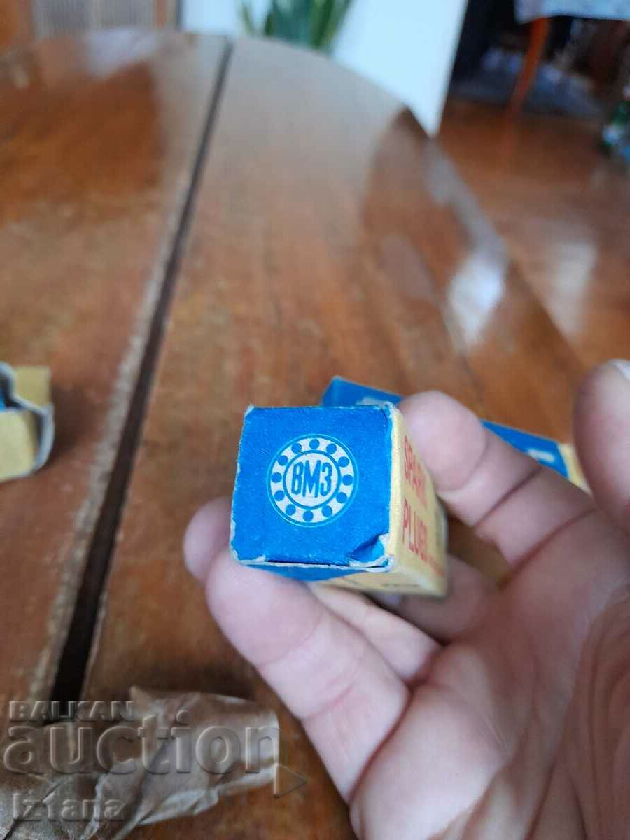 Auction  Old spark plug, candles VMZ Sopot