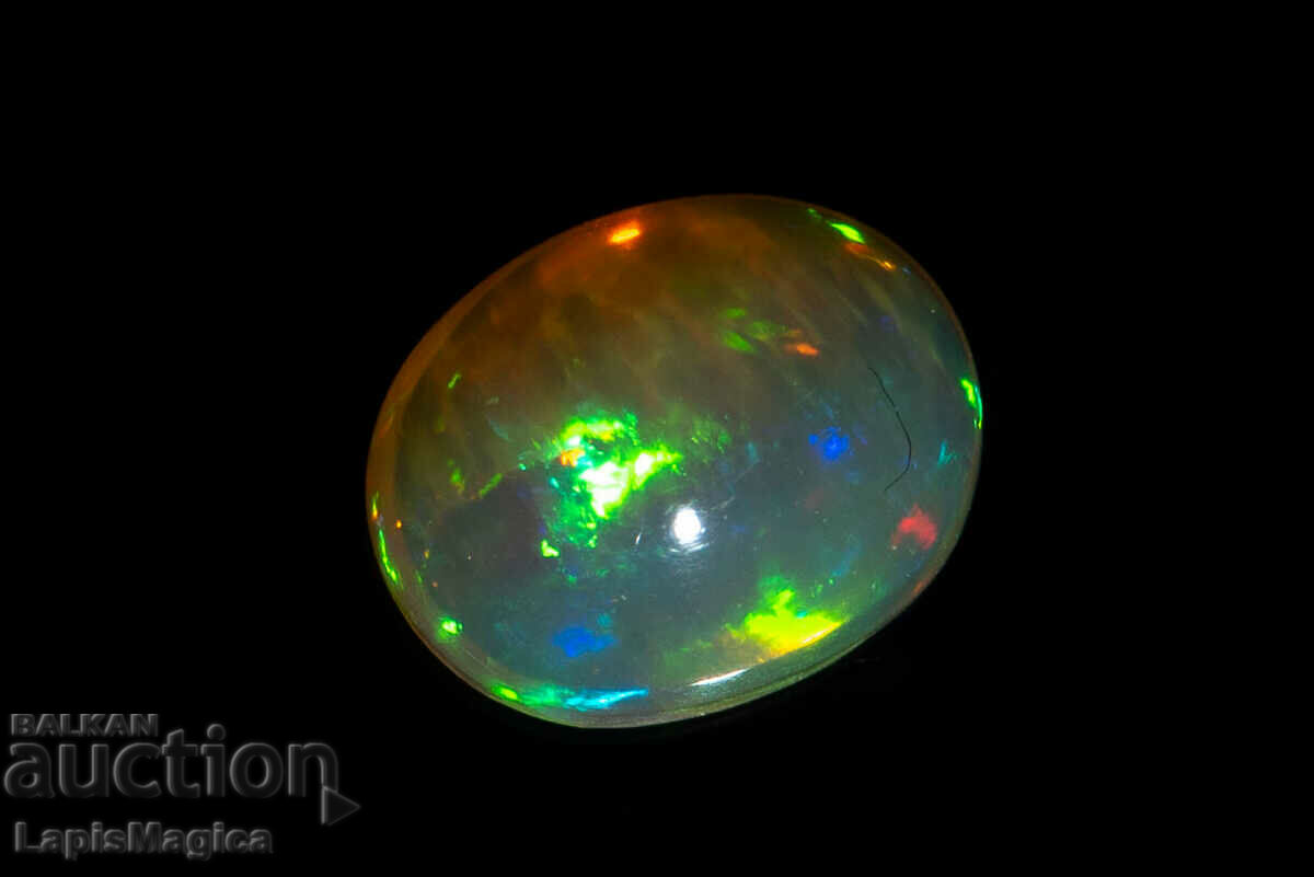 Opal etiopian 2.40ct Cabochon oval #1