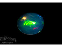 Opal etiopian 1,85 ct Cabochon oval #16