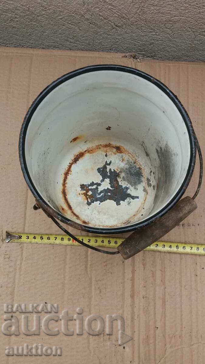 OLD BUCKET, ENAMEL DISH. - 6 OLD BUCKET, ENAMEL DISH. - 6