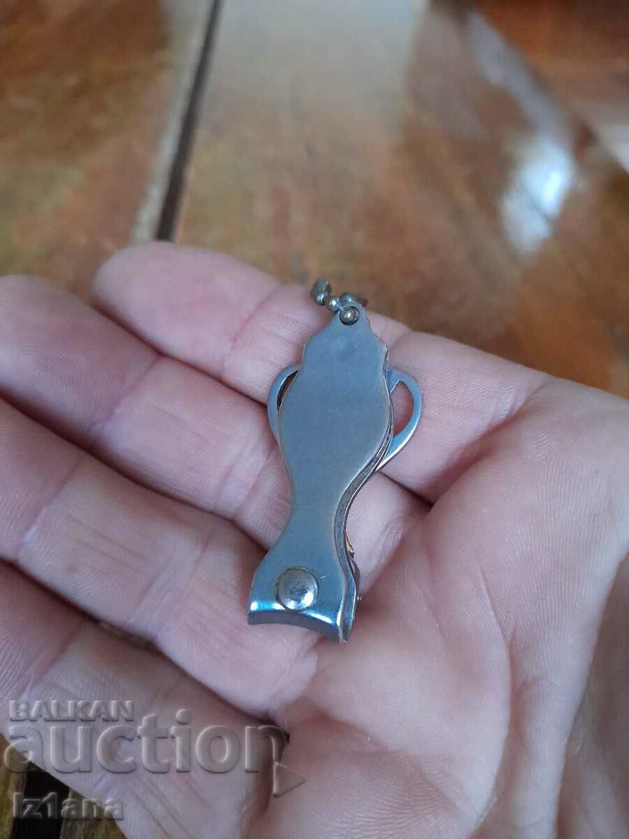 Auction Old nail clipper Auction Old nail clipper