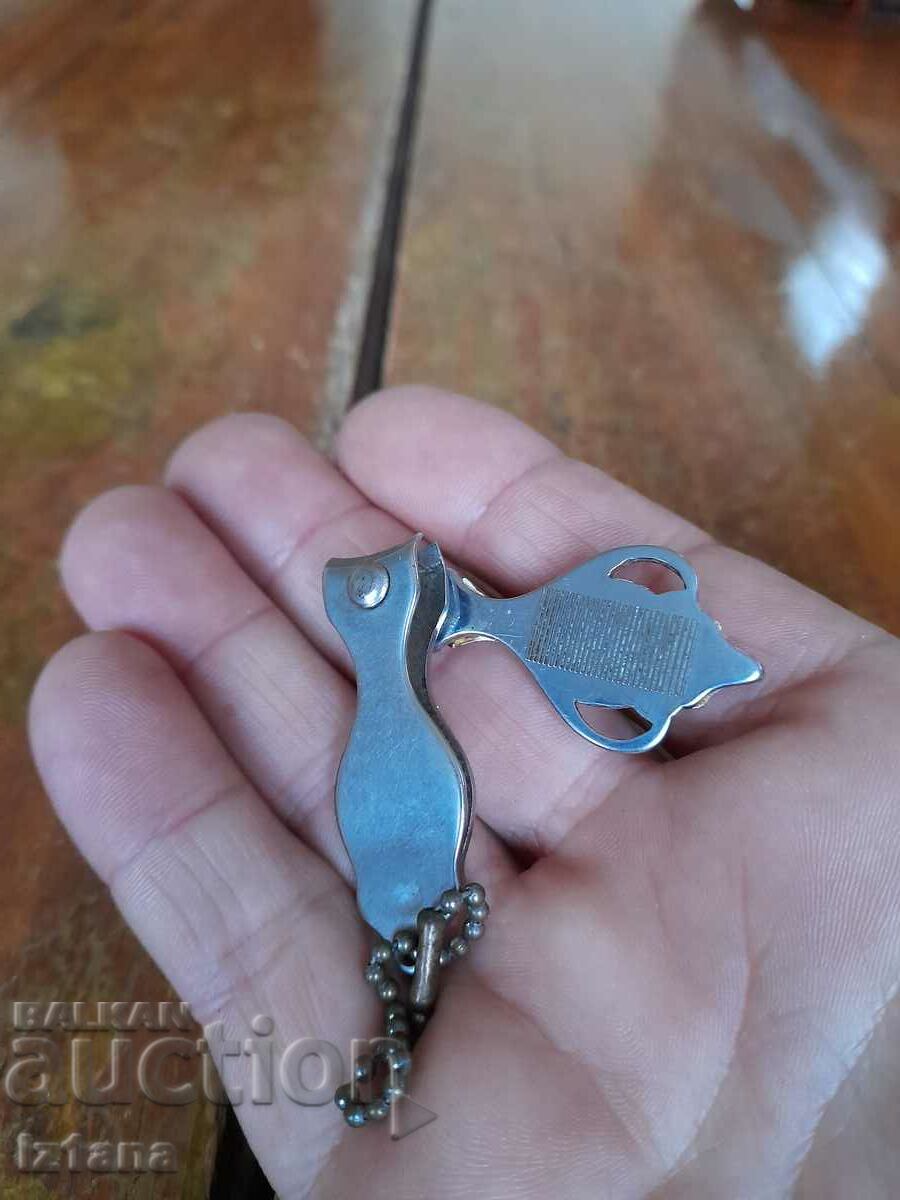 Old nail clipper - 5 Old nail clipper - 5