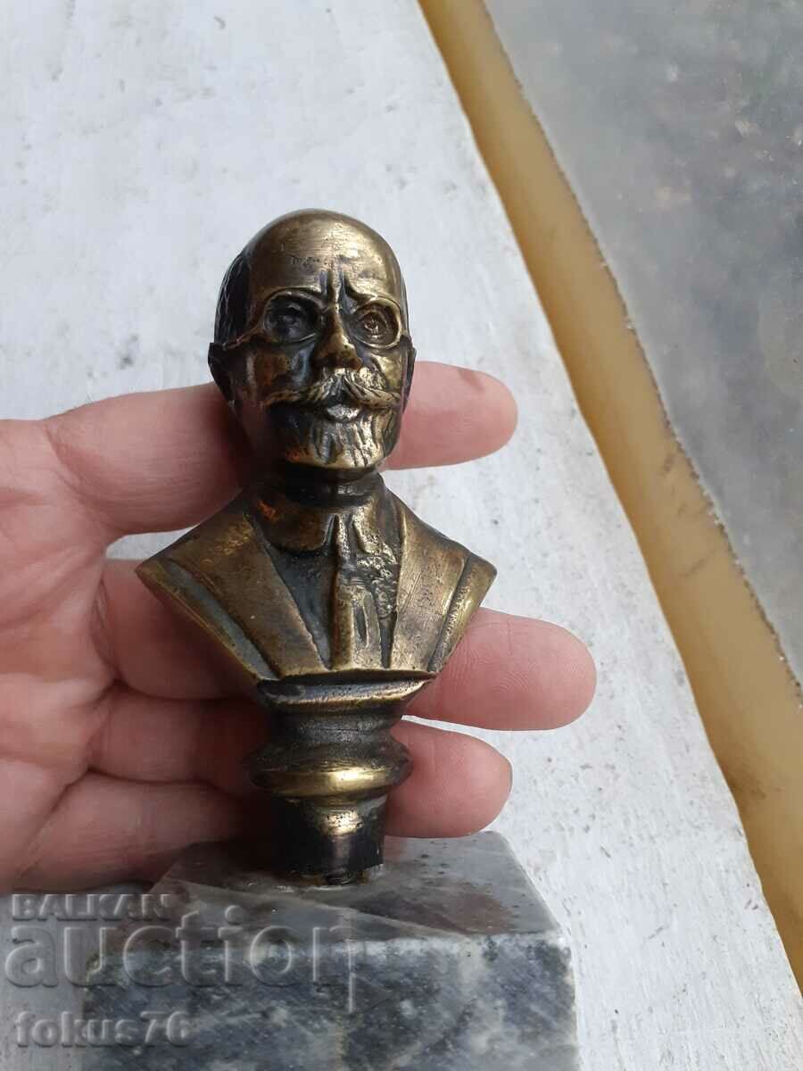 Small bronze bust, figure, statuette - 5 Small bronze bust, figure, statuette - 5