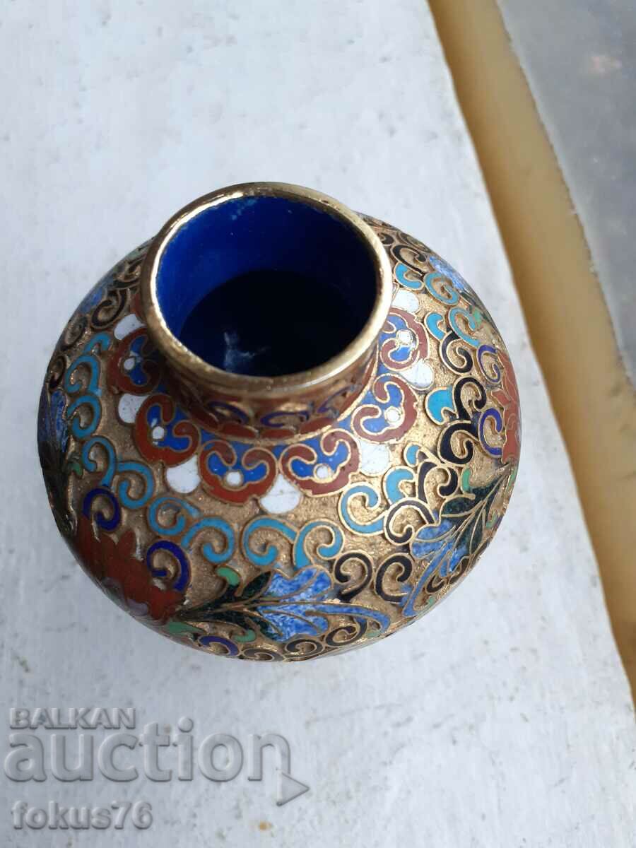 Delivery of Cloisonne cloisonne cellular enamel bronze vase amphora