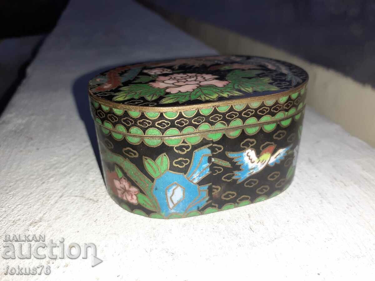 Auction Cloisonne cloisonne cellular enamel bronze - old box Auction Cloisonne cloisonne cellular enamel bronze - old box