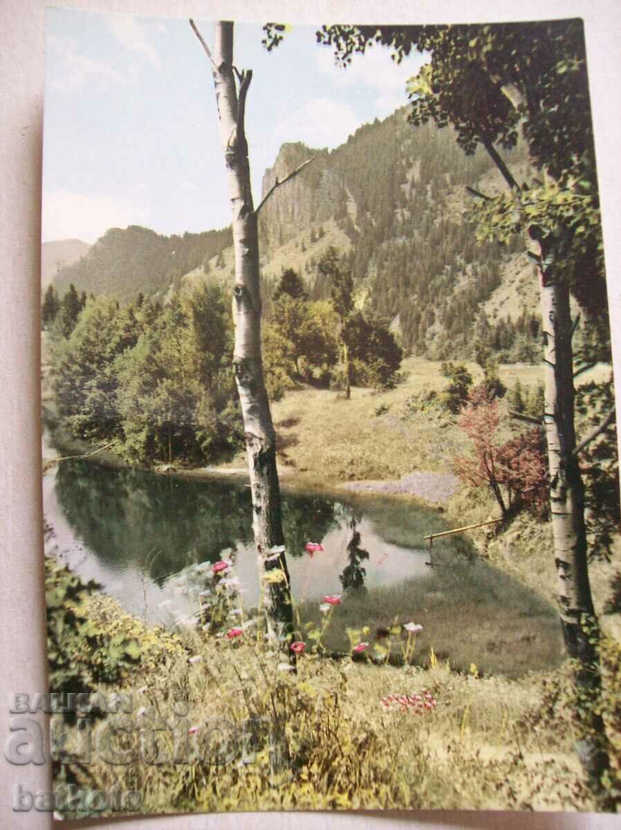 Картичка-   Смолян Смолянските езера А77/1963