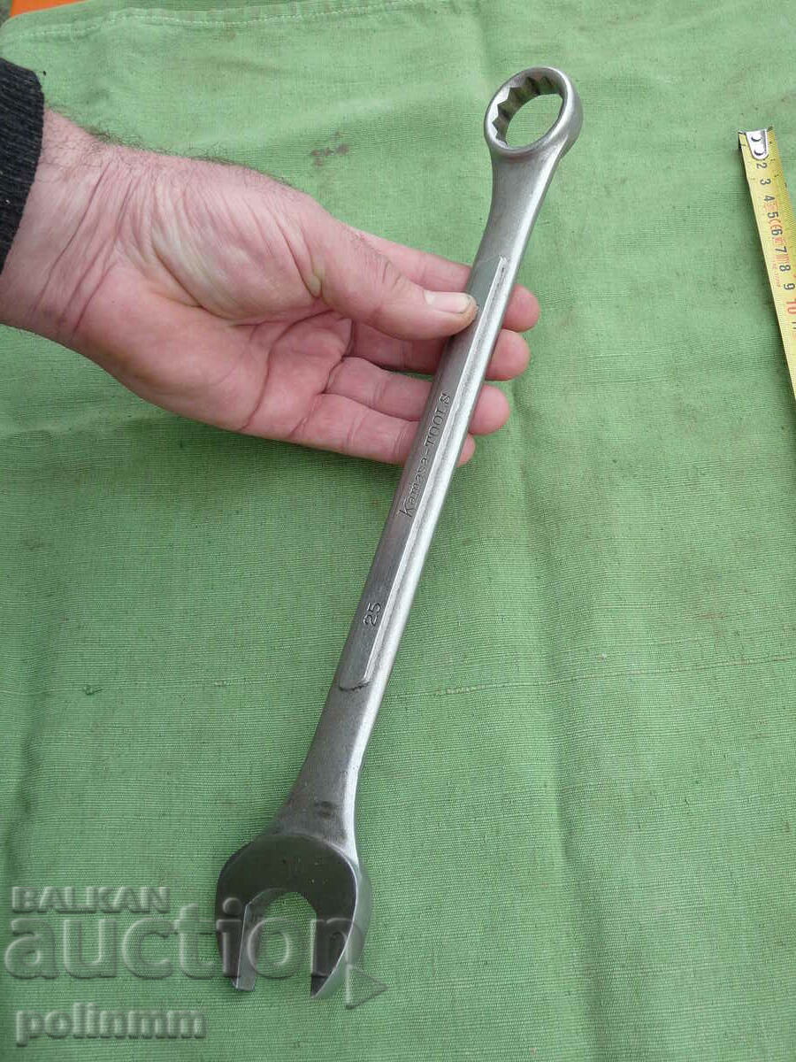 Παράδοση Ιαπωνικό κλειδί - 245 Παράδοση Ιαπωνικό κλειδί - 245