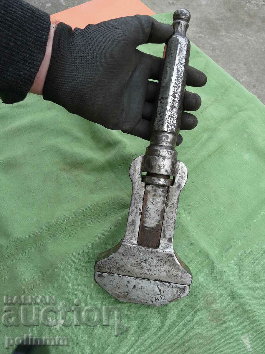 Auction  Old massive German - 246