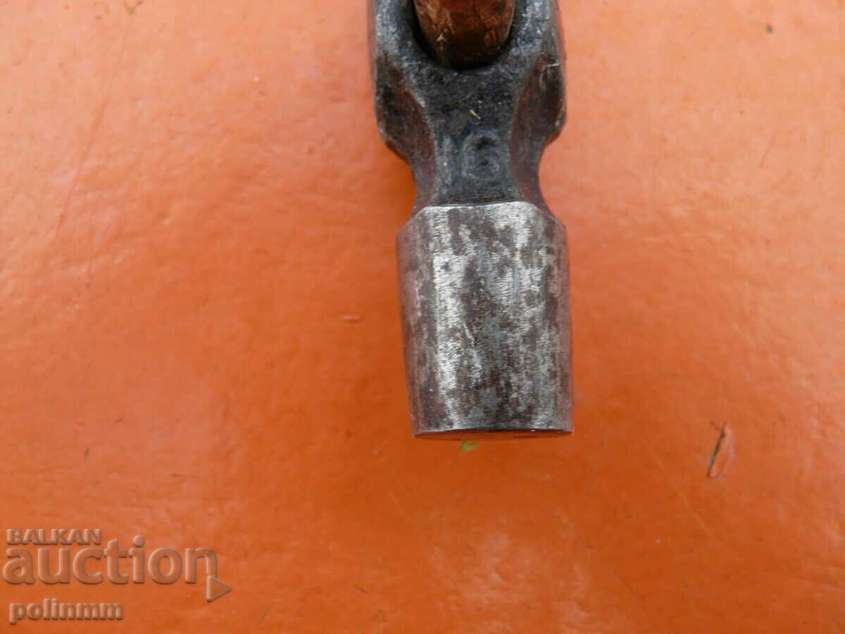 Auction Old Swedish hammer - 247 Auction Old Swedish hammer - 247