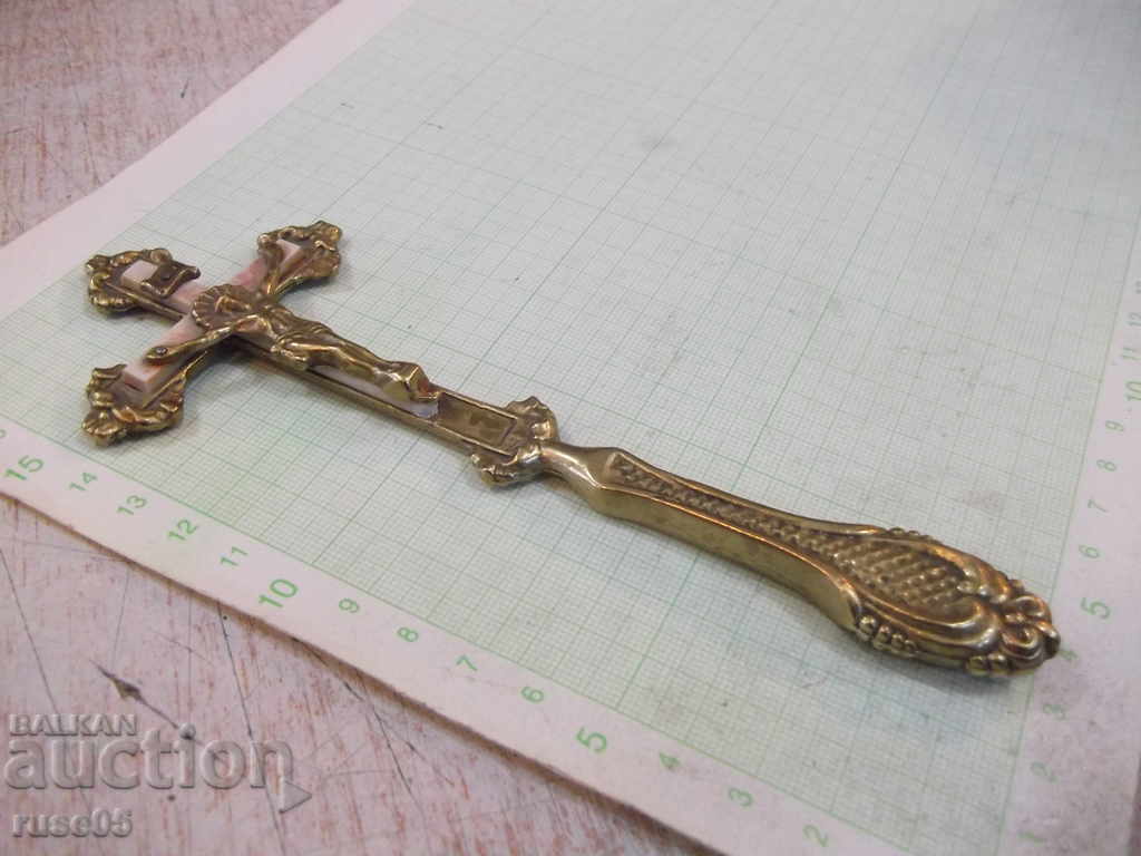 Cross with bronze crucifix - 90,36 gr. with price 300.00 BGN | € 153.39 Cross with bronze crucifix - 90,36 gr. with price 300.00 BGN | € 153.39