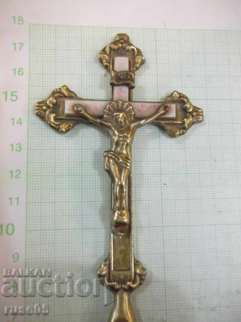 Auction Cross with bronze crucifix - 90,36 gr. Auction Cross with bronze crucifix - 90,36 gr.