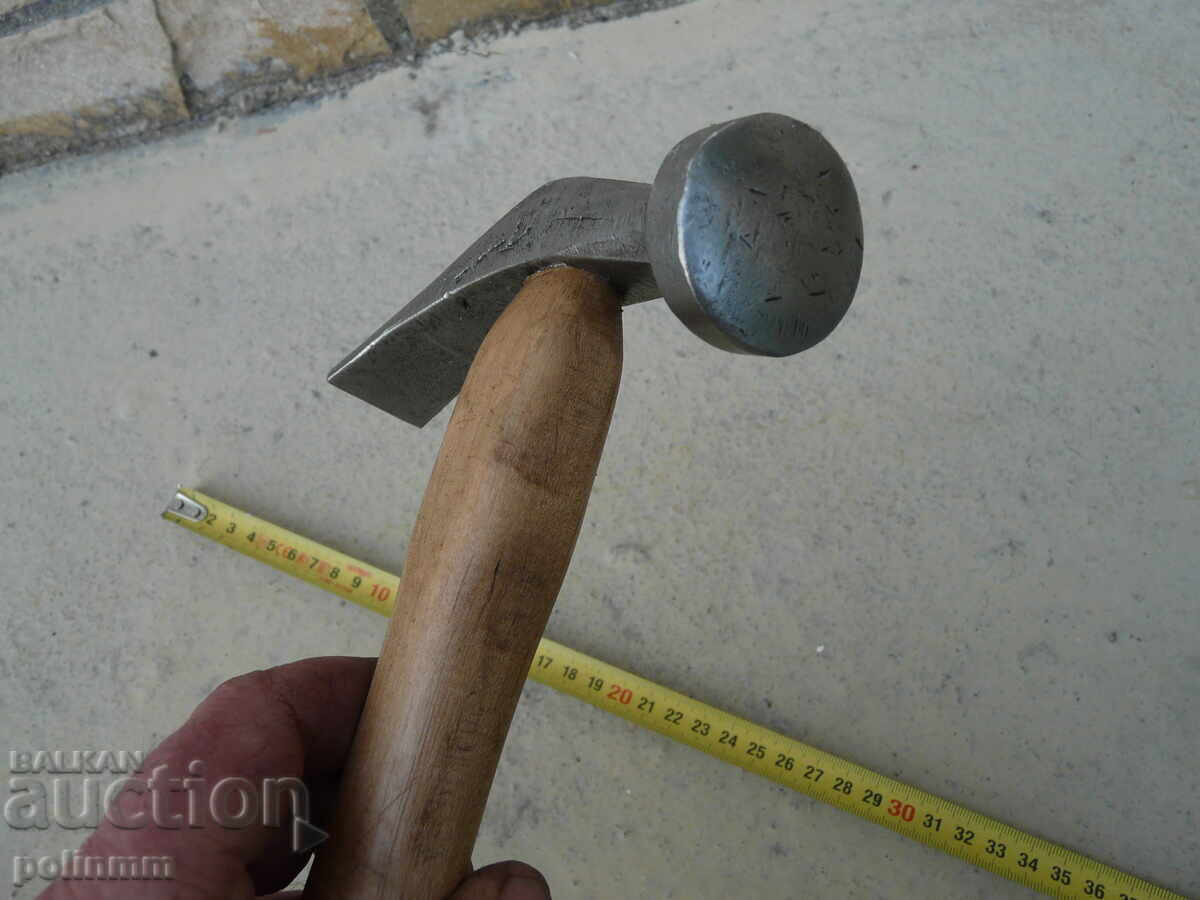 Auction Old German cobbler's hammer - 248 Auction Old German cobbler's hammer - 248