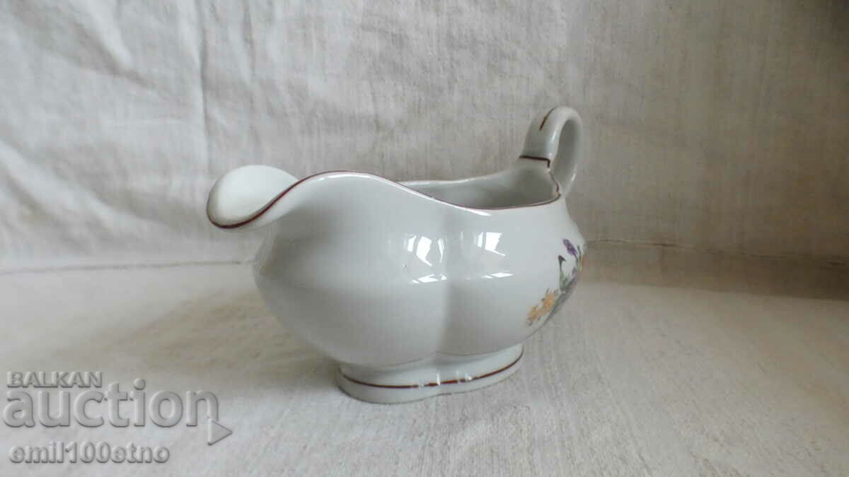 Доставка на Красива сосиера - стар български порцелан Китка Нови Пазар Доставка на Красива сосиера - стар български порцелан Китка Нови Пазар