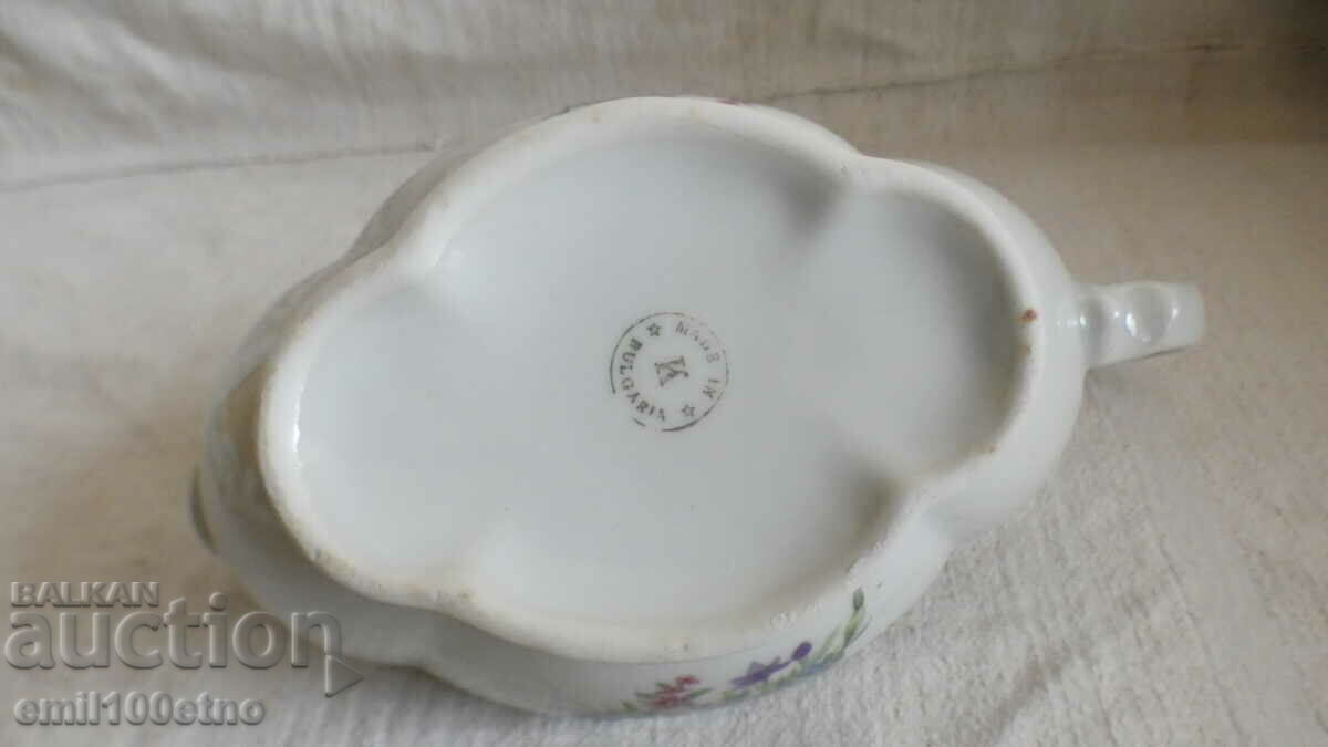 Красива сосиера - стар български порцелан Китка Нови Пазар - 6 Красива сосиера - стар български порцелан Китка Нови Пазар - 6