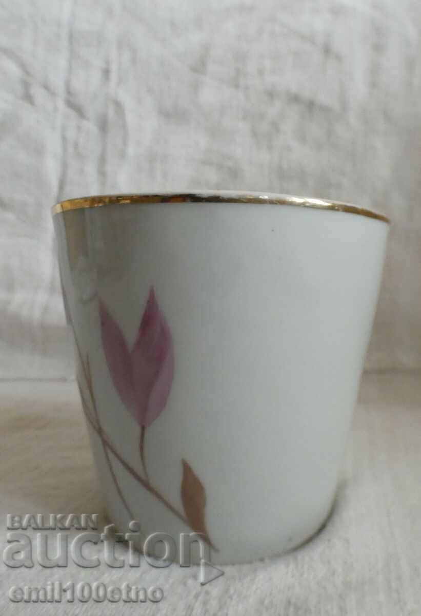 Auction Tea cup old Bulgarian porcelain Kosta Yordanov Vidin Auction Tea cup old Bulgarian porcelain Kosta Yordanov Vidin