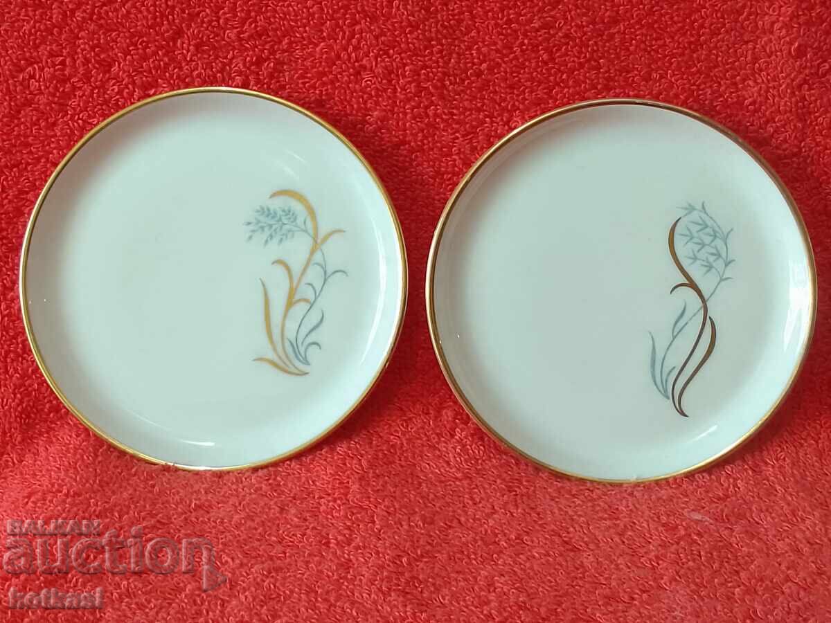 Lot of small porcelain plates gilt Furstenberg F Germany with price 16.50 BGN | € 8.44 Lot of small porcelain plates gilt Furstenberg F Germany with price 16.50 BGN | € 8.44