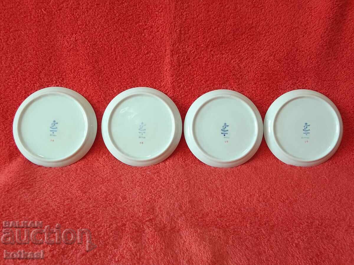 Delivery of Lot of small porcelain plates gilt Furstenberg F Germany Delivery of Lot of small porcelain plates gilt Furstenberg F Germany