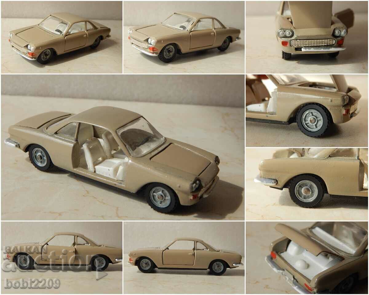 FIAT SIATA 1500 Coupe URSS Carucior sovietic pentru copii 1/43 anii 70