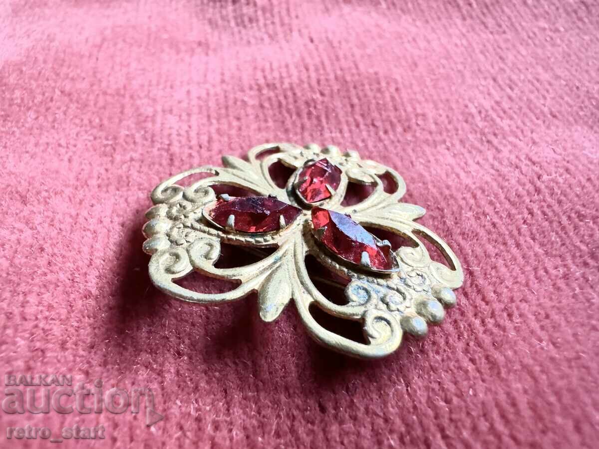 Livrarea Broșă retro Livrarea Broșă retro