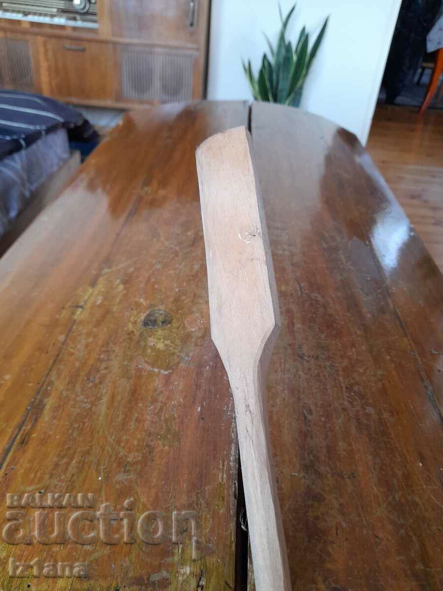 Delivery of An old wooden stirrer Delivery of An old wooden stirrer