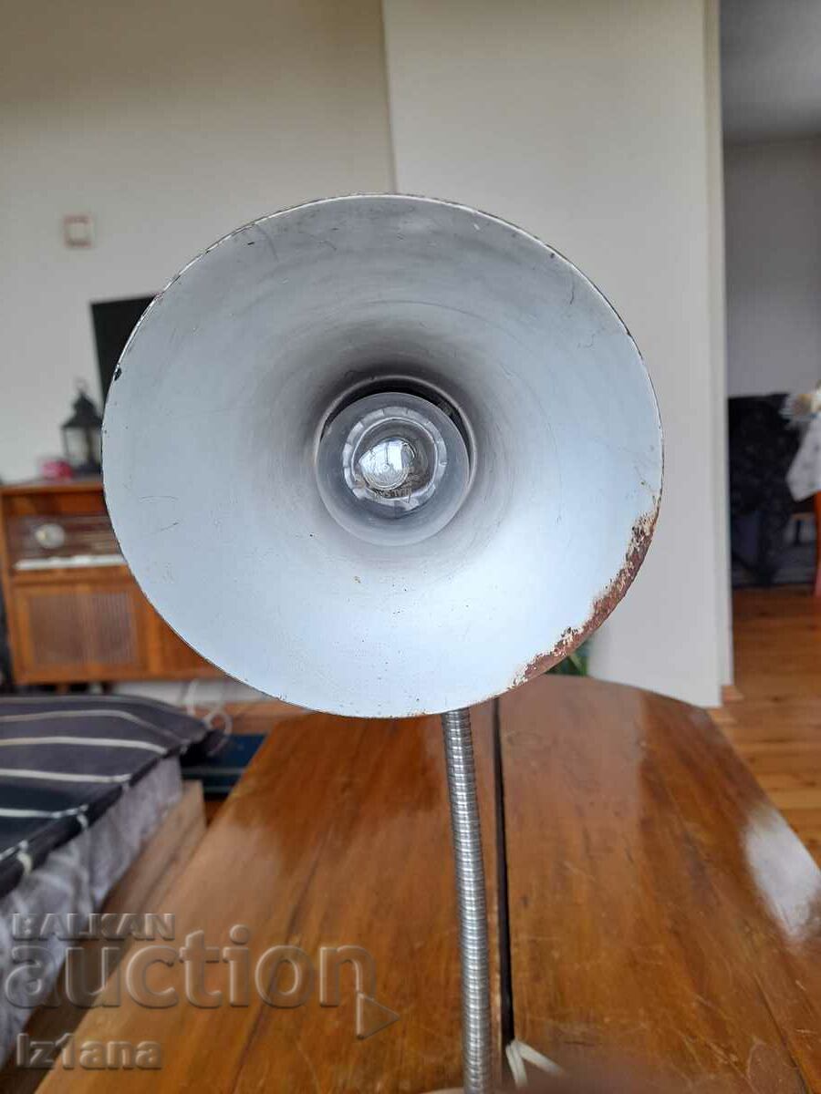 Auction Old table lamp Auction Old table lamp
