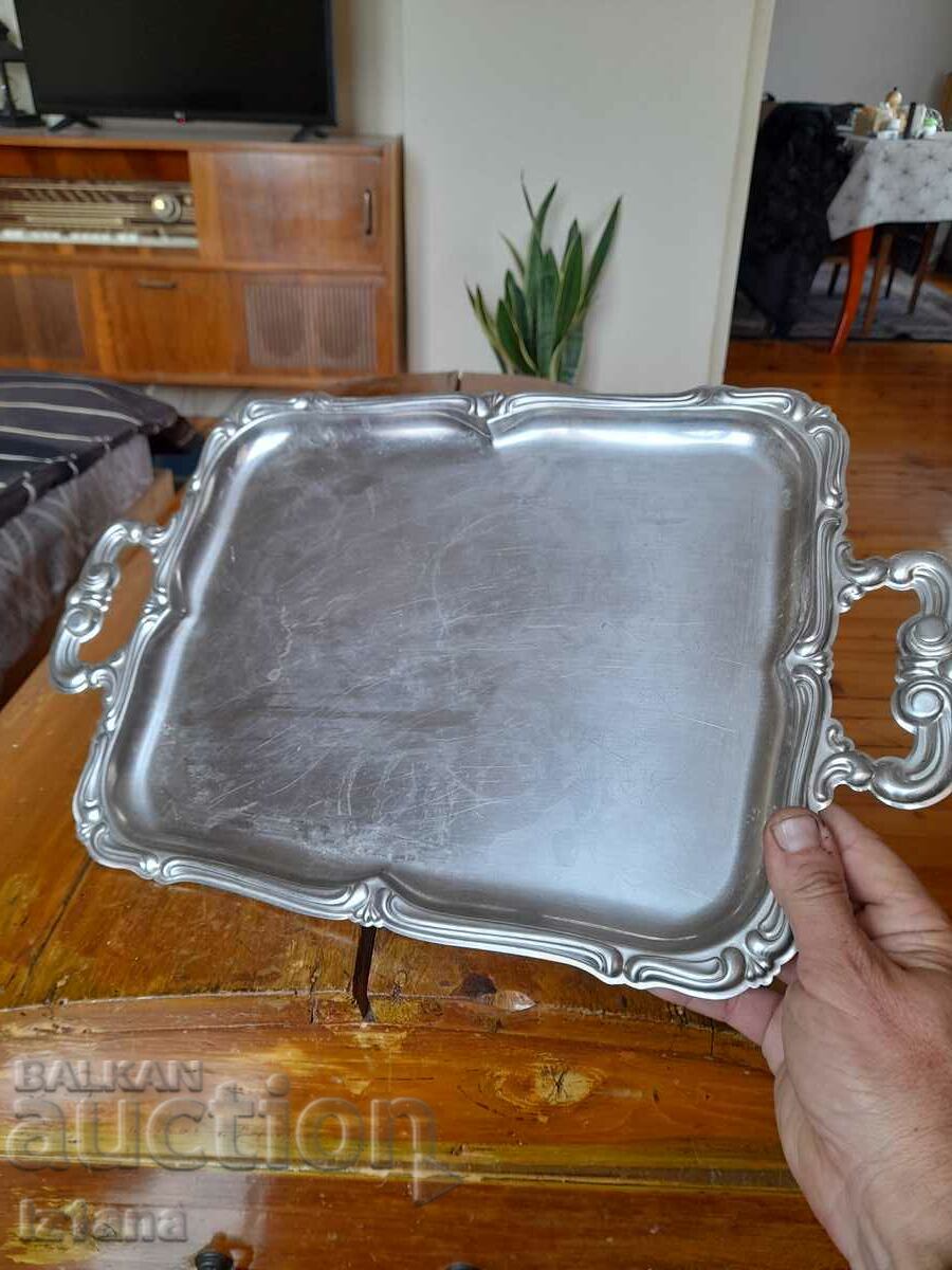 Delivery of Old tray Delivery of Old tray