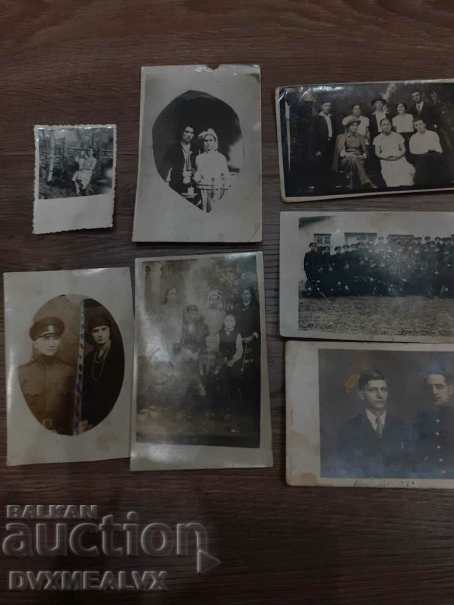 Licitație O mulțime de fotografii vechi, militare, de familie, regale