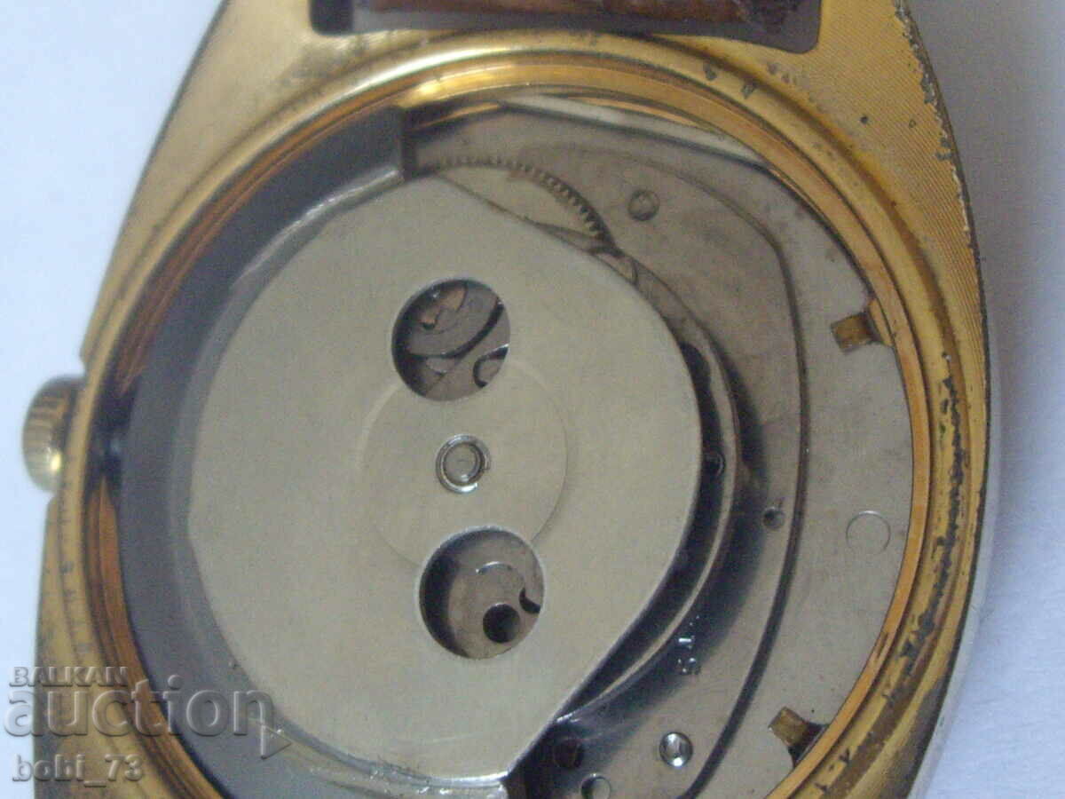 Delivery of Timech old clock