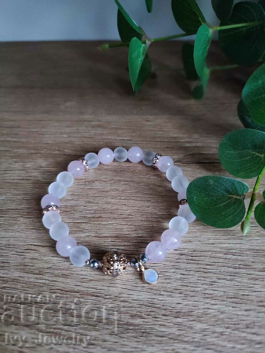 Bracelet made of frosted and rose Quartz, Moonstone and 14k gold-plated